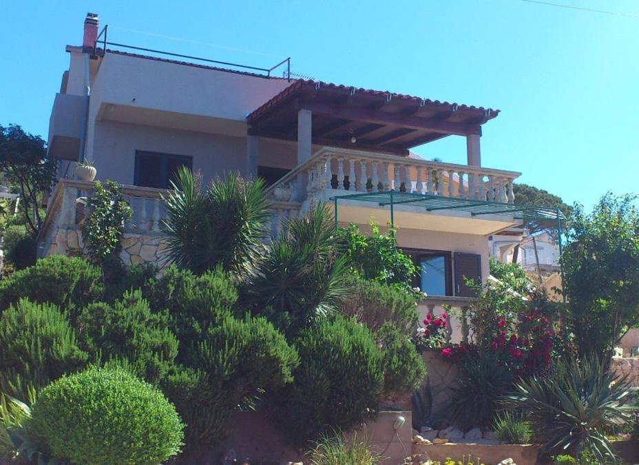 Apartments Miranda Kaprije Esterno foto